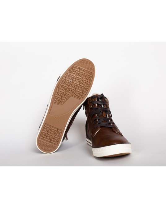 Sneakers montantes fourrées Mustang grande taille cognac