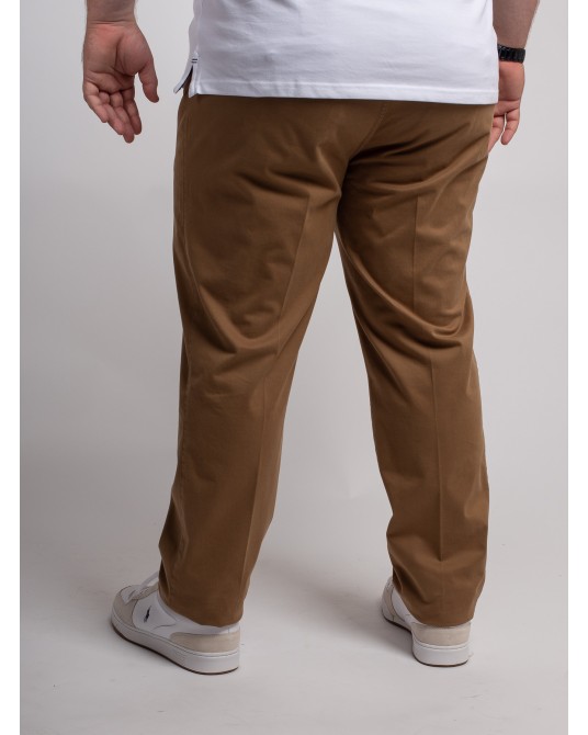 Pantalon chino Maneven grande taille noisette