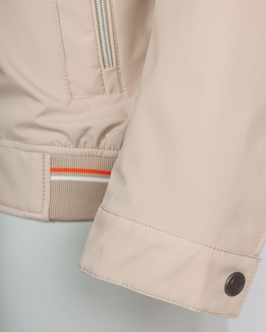 Blouson imperméable grande taille beige