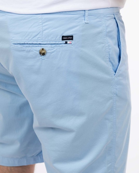 Short chino grande taille bleu ciel