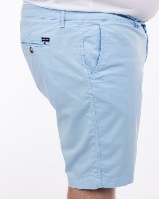 Short chino grande taille bleu ciel