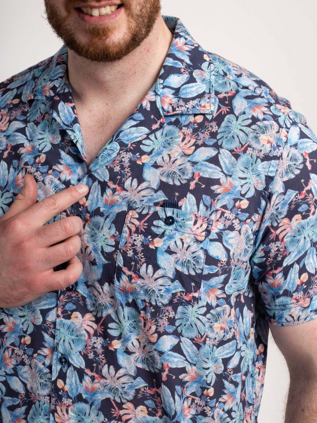 Chemise été imprimée tropicall pour bien s'habiller cet été