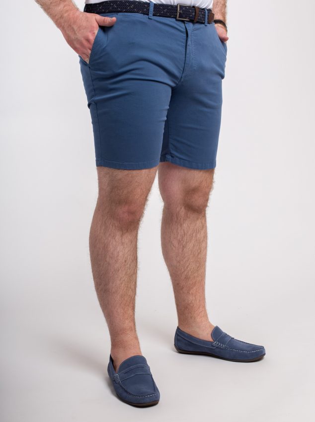 Bien s'habiller cet avec un Short chino été homme grande taille bleu