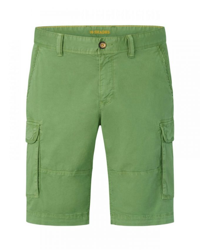 Short cargo grande taille vert pour l'été